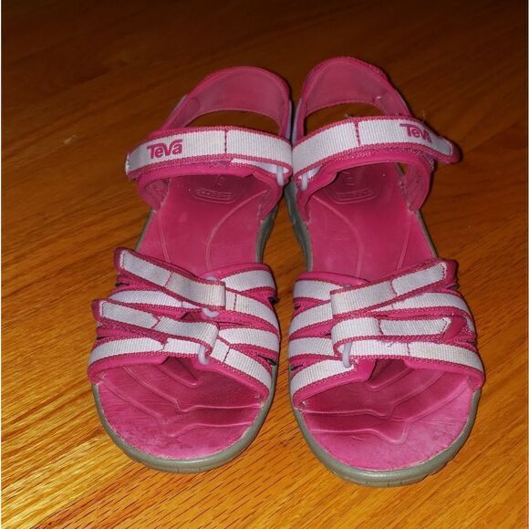 Teva Pink Slingback Sandals - Picture 2 of 7